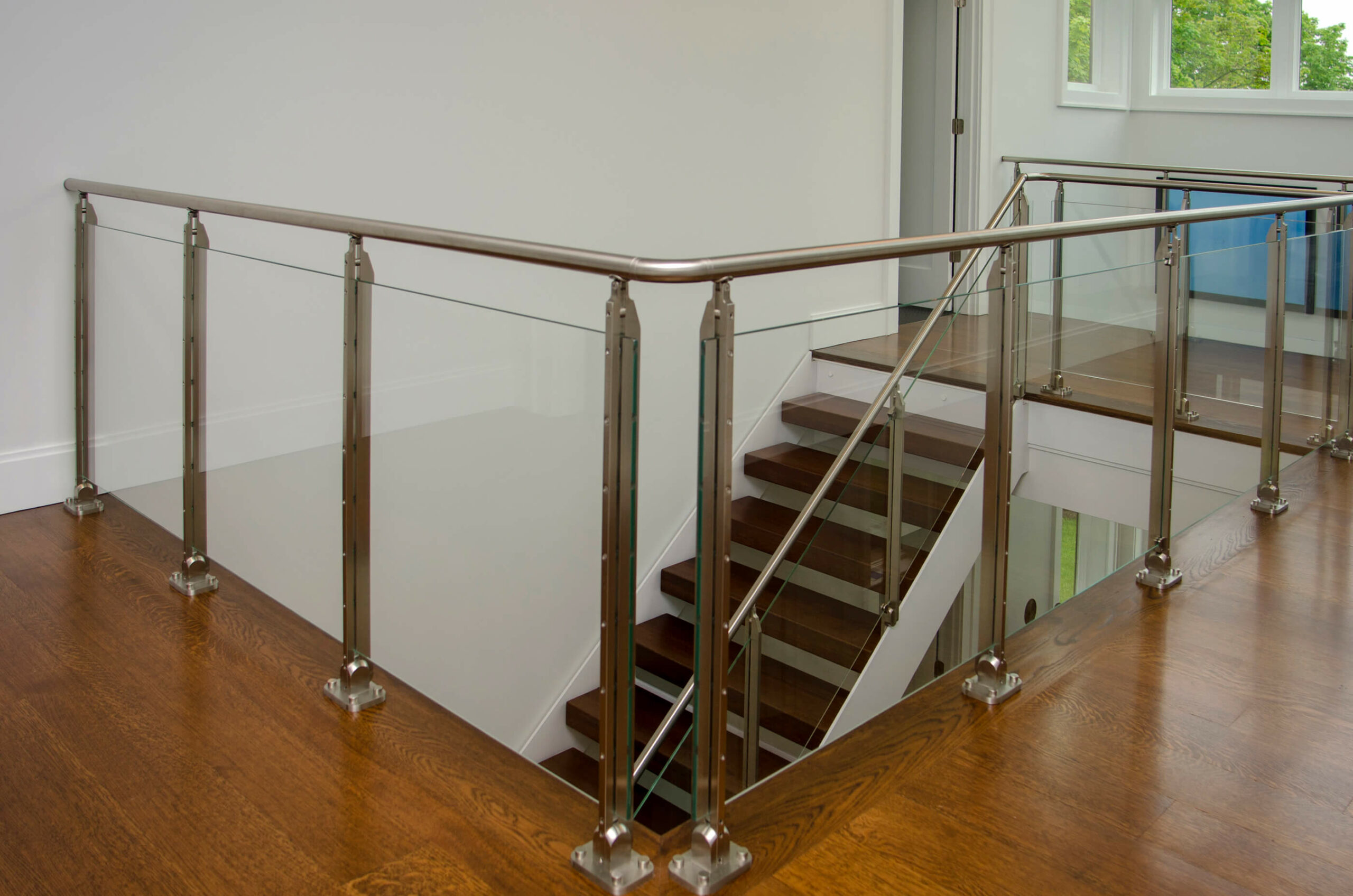 Photo of a Cooper Stairworks glass stair